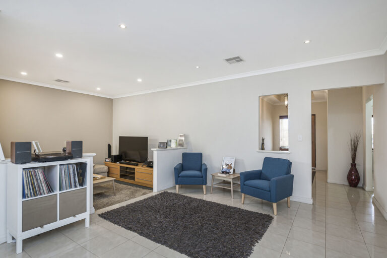 73 Elyard Crescent gallery