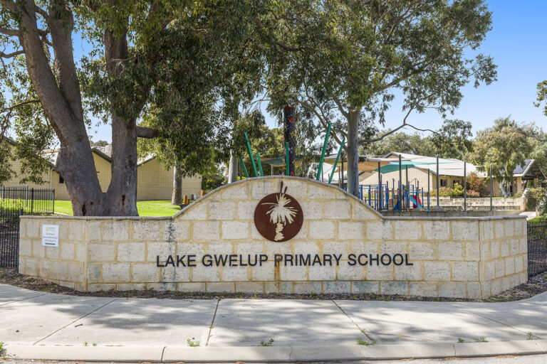 73 Elyard Crescent gallery