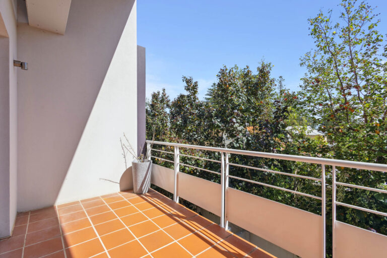 F126 Broome Street gallery