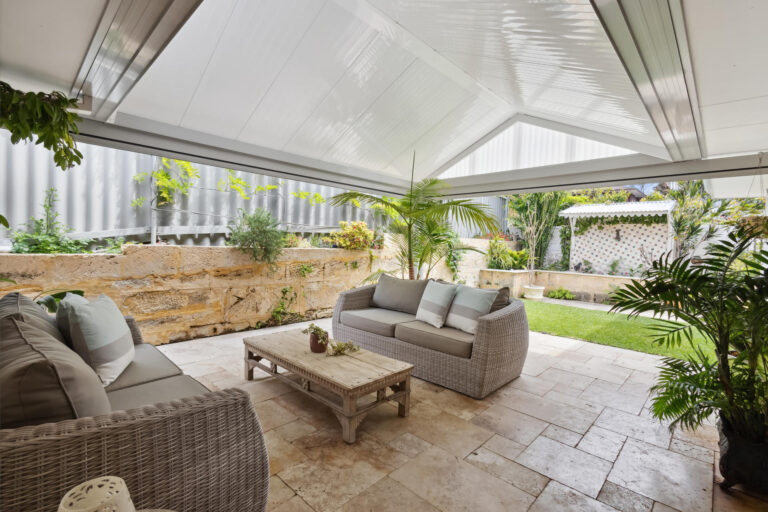 1/54 Second Avenue gallery