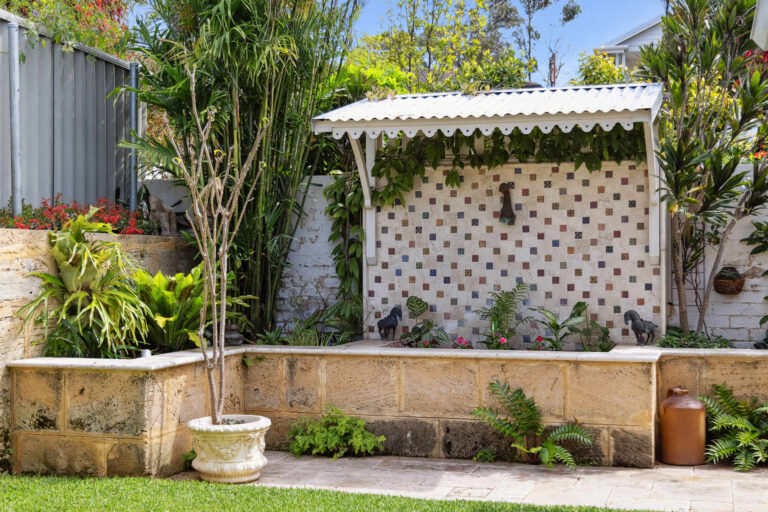 1/54 Second Avenue gallery