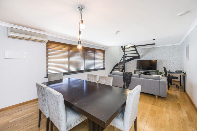 14 / 200 Rokeby Road gallery