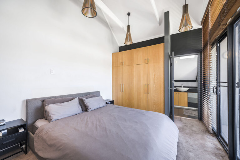 14 / 200 Rokeby Road gallery