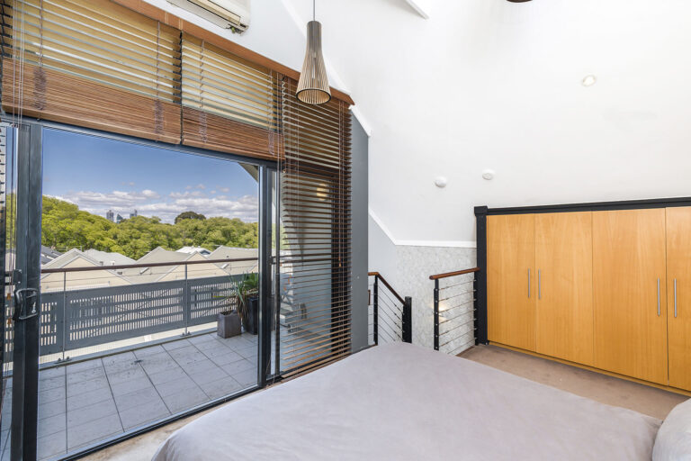 14 / 200 Rokeby Road gallery