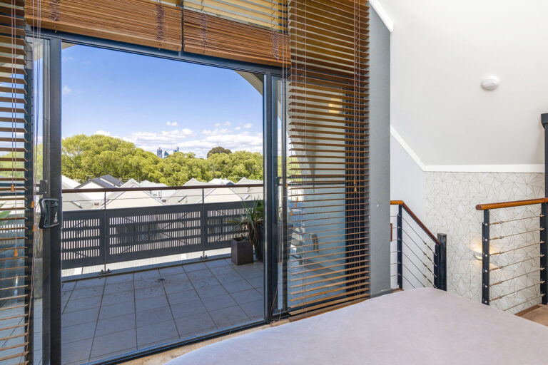 14 / 200 Rokeby Road gallery