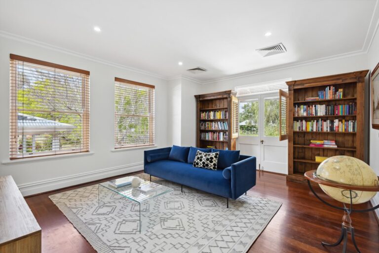 3 Keane Street gallery