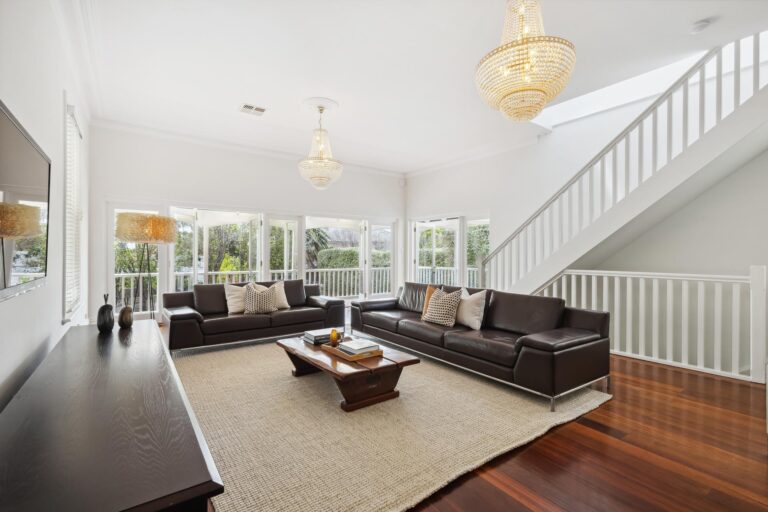 3 Keane Street gallery