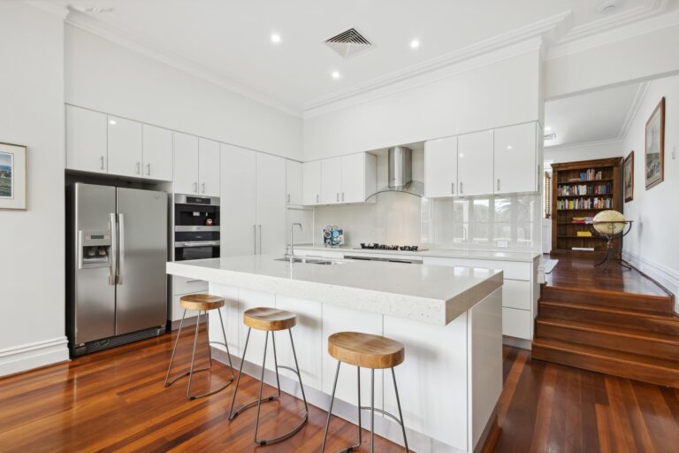 3 Keane Street gallery