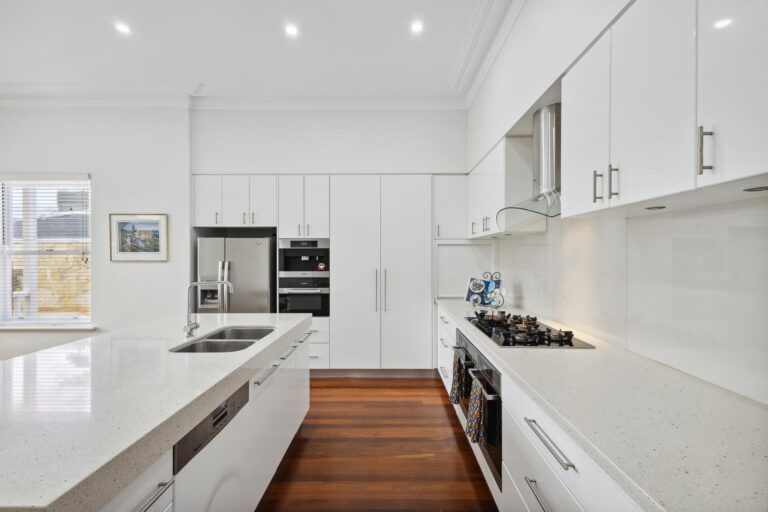 3 Keane Street gallery