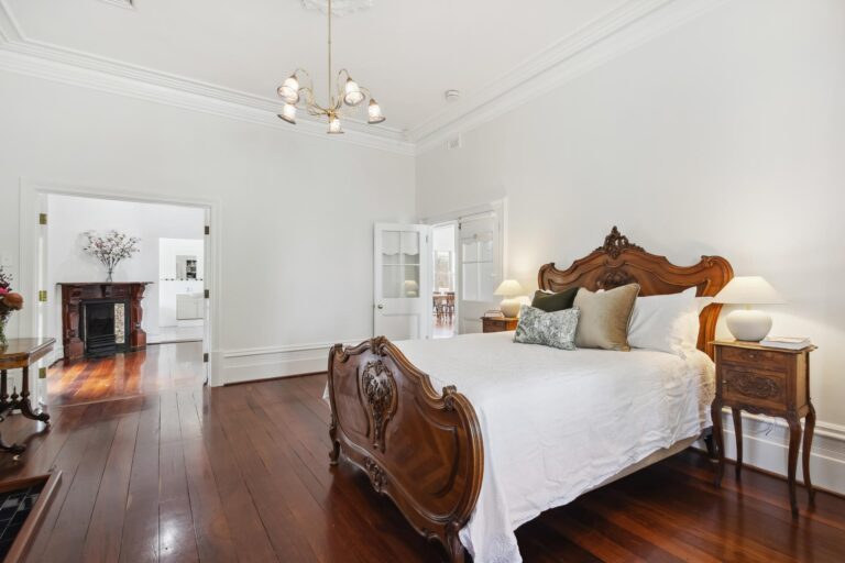 3 Keane Street gallery