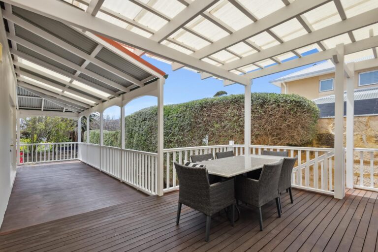 3 Keane Street gallery