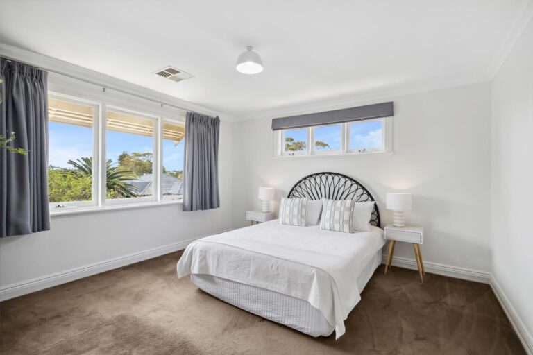 3 Keane Street gallery