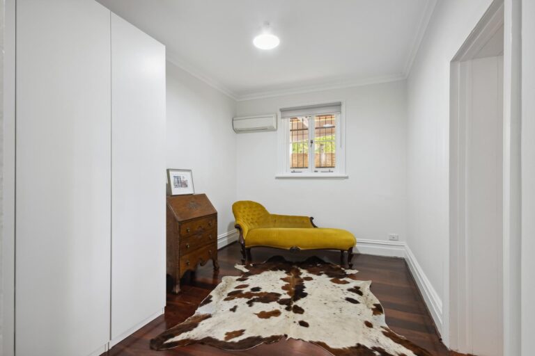 3 Keane Street gallery