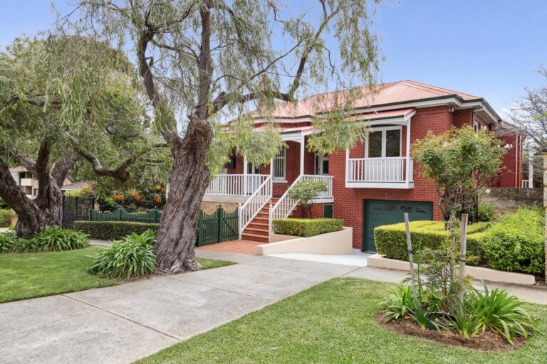 3 Keane Street gallery