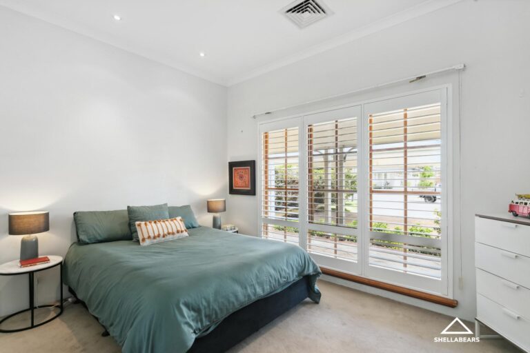 46 Strickland Street gallery