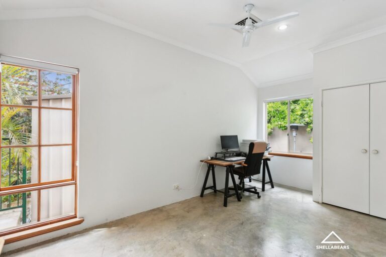 46 Strickland Street gallery