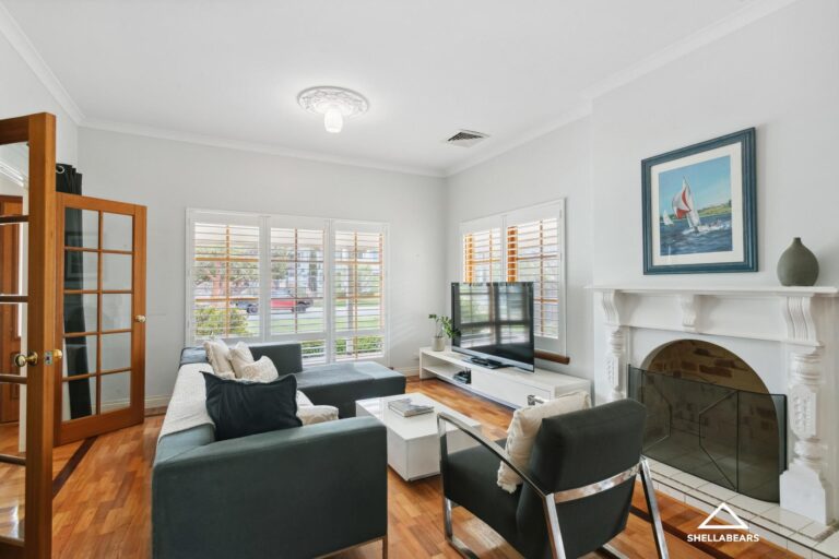 46 Strickland Street gallery