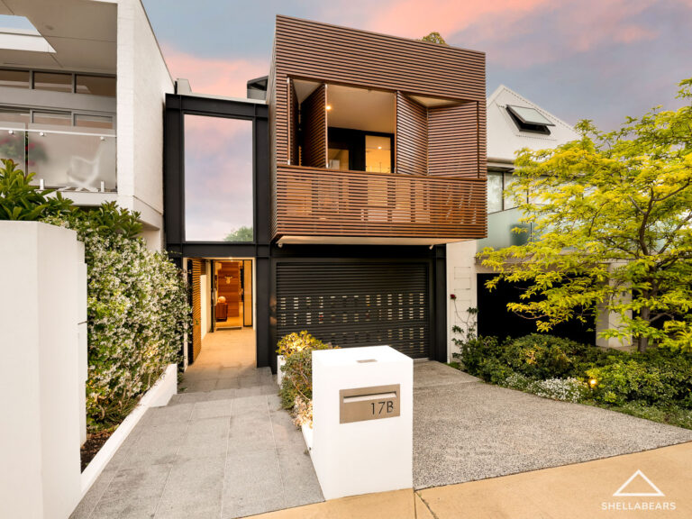 17B Dean Street gallery