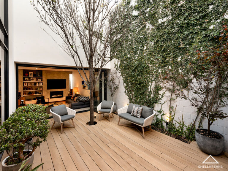 17B Dean Street gallery