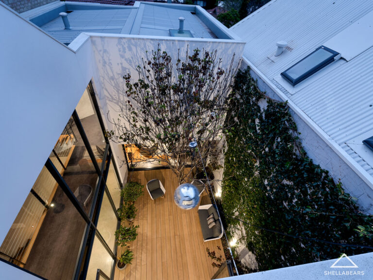 17B Dean Street gallery