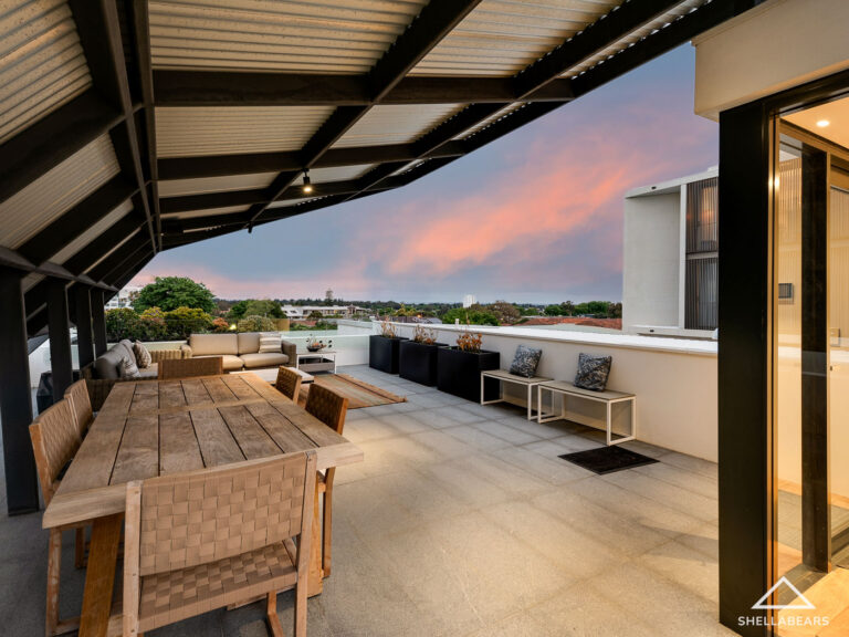 17B Dean Street gallery