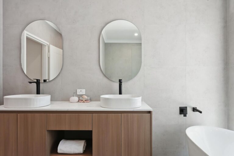 1A Myera Street gallery