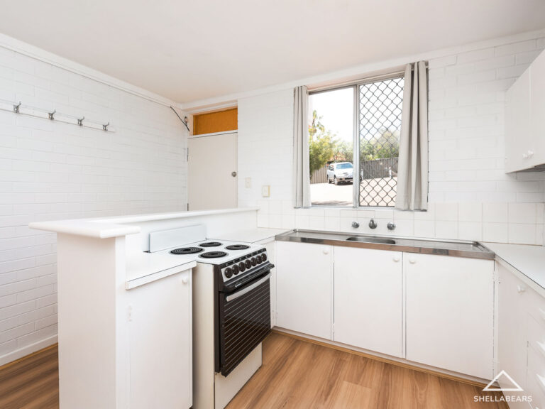 1/36 Wellington Street gallery