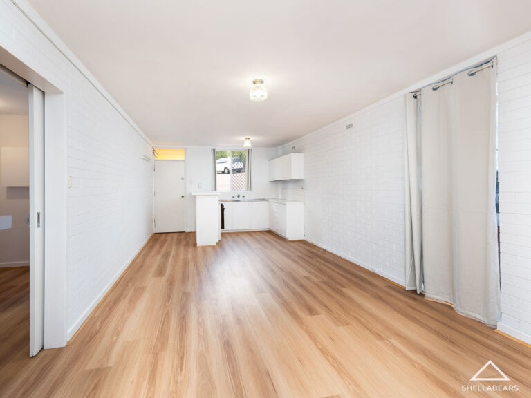 1/36 Wellington Street gallery