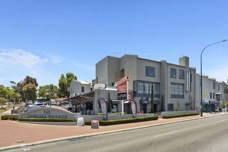 2/145 Stirling Highway gallery