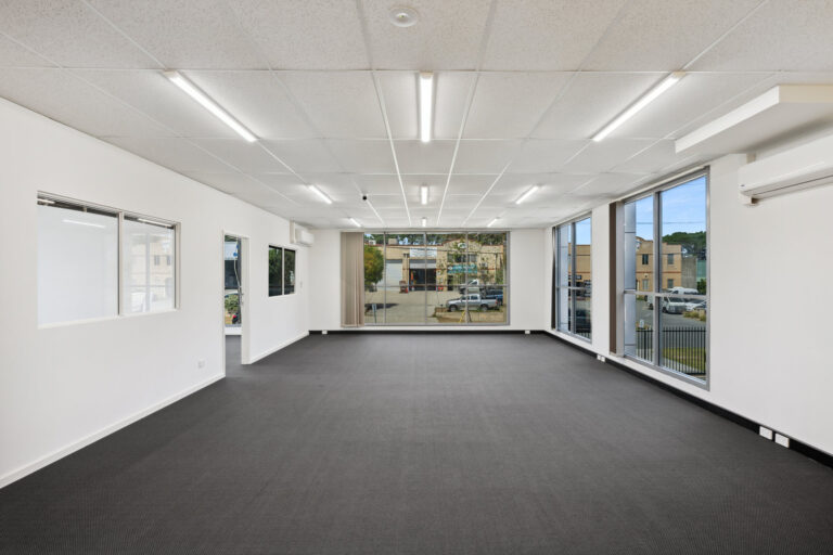 1/15 Bowen Street gallery