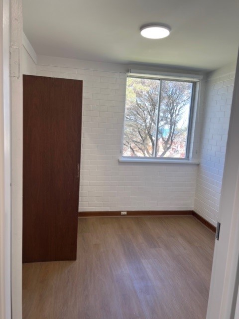 7/18 Avonmore Terrace gallery