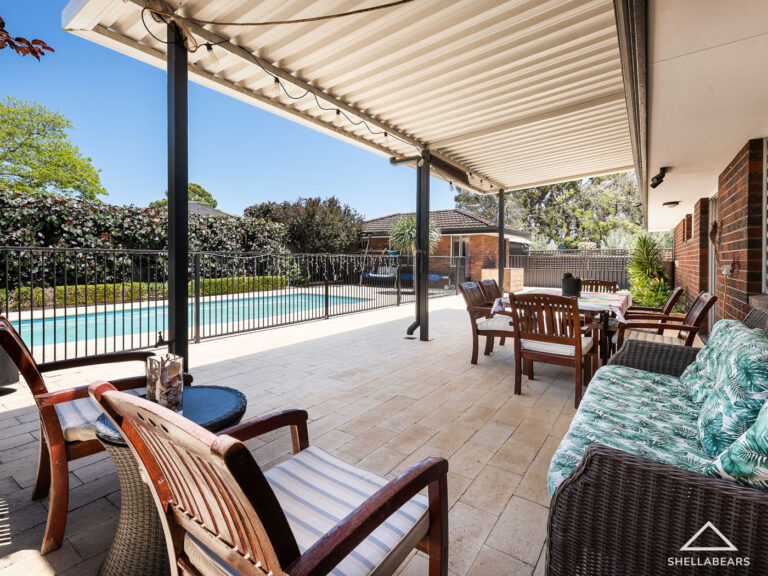 15 Adderley Street gallery