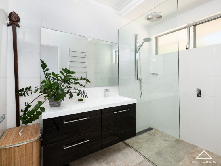 15 Adderley Street gallery