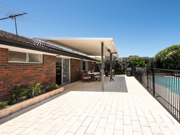 15 Adderley Street gallery