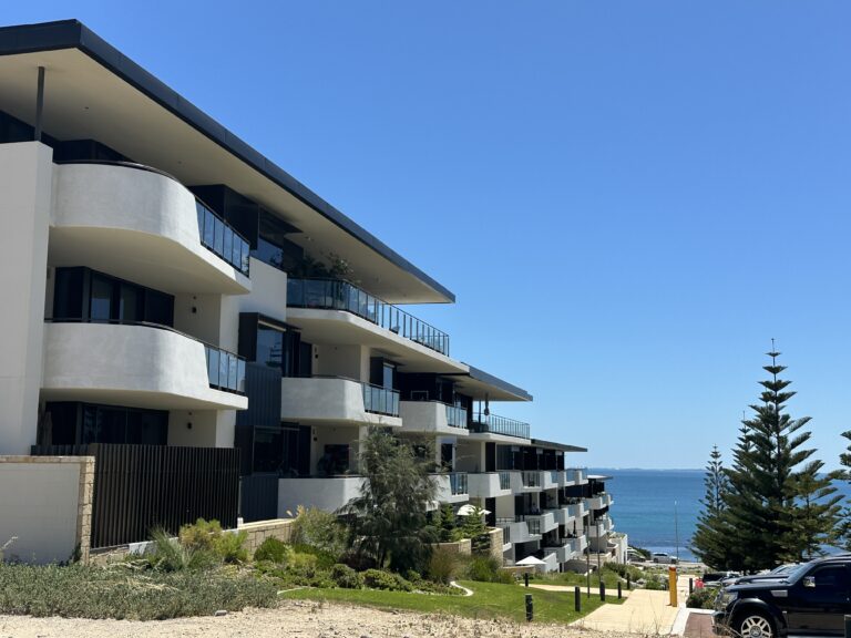 401/40 Marine Parade gallery