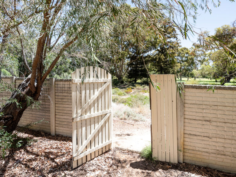 4/34 Davies Road gallery