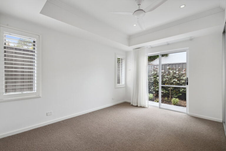 96B Shenton Road gallery
