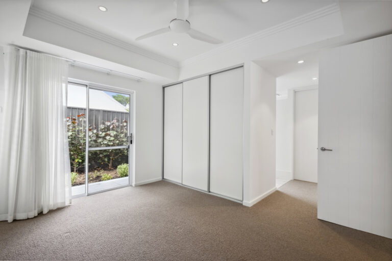 96B Shenton Road gallery