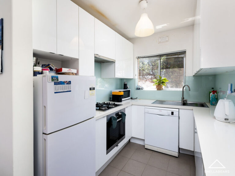 7/156 Broome Street gallery