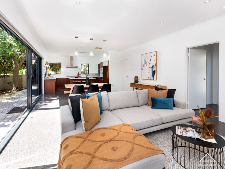 33A Mengler Avenue gallery
