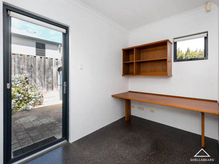 33A Mengler Avenue gallery