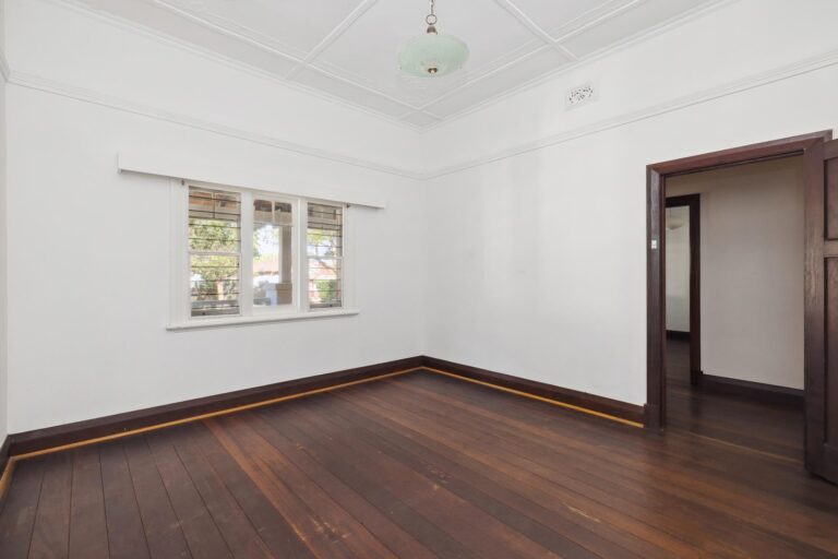 49 Robinson Street gallery