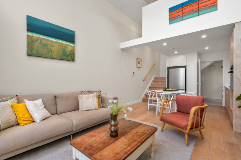 1B St Leonards Street gallery