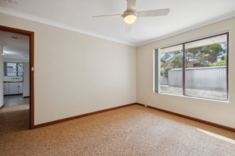 17 Wellington Parade gallery