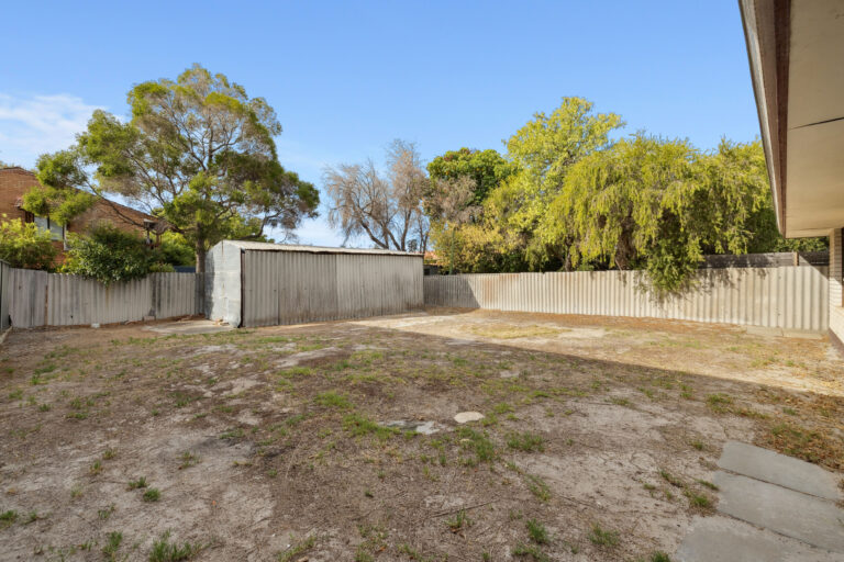 17 Wellington Parade gallery