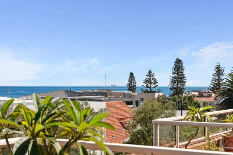 3/5 Princes Street gallery