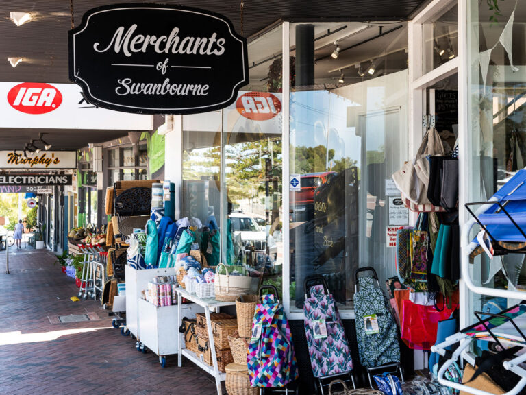 5 Mitford Street gallery