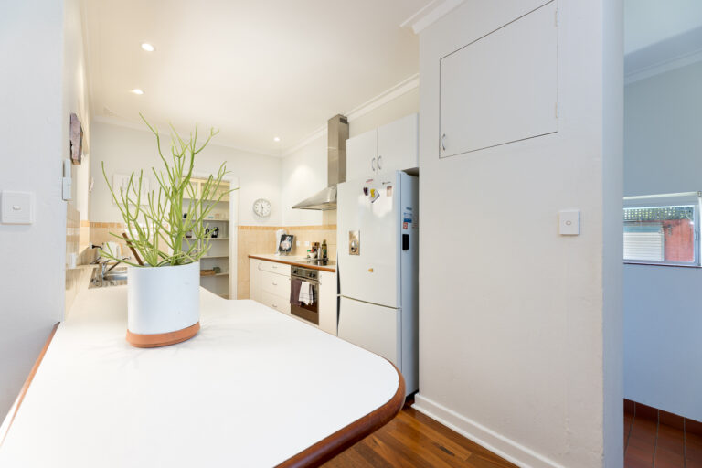 207 Curtin Avenue gallery