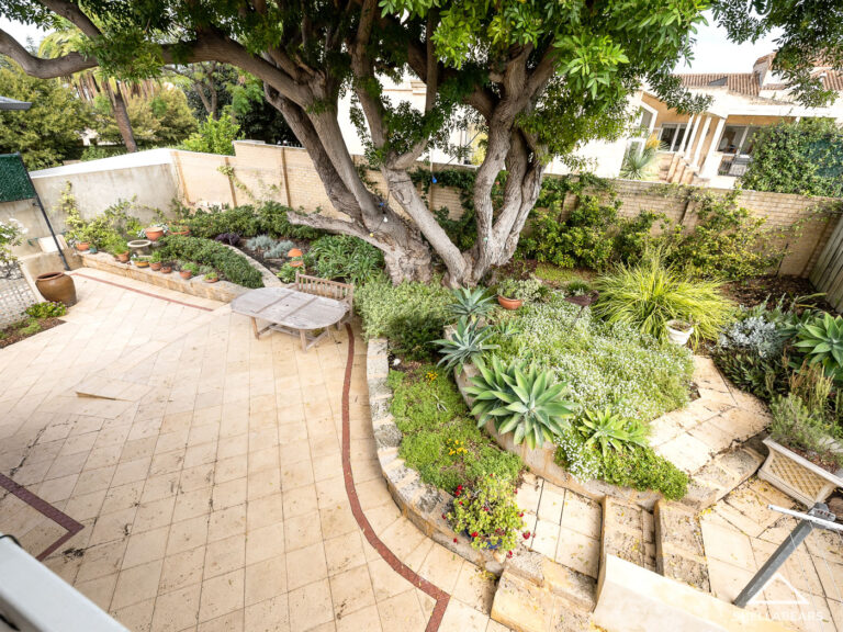 267 Marmion Street gallery