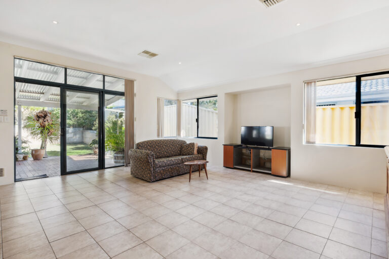 66 Victoria Street gallery